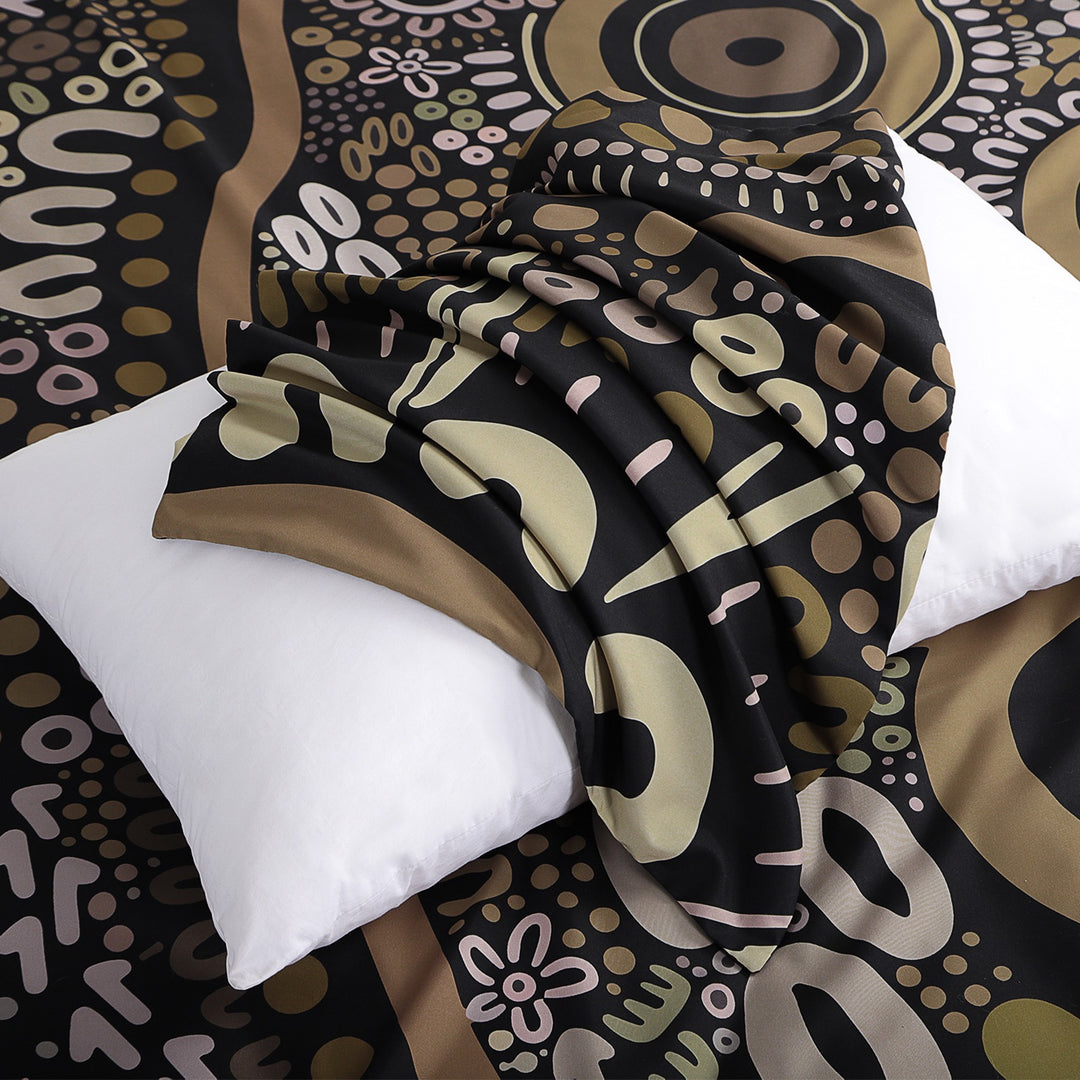 Bed Doona Set- Wiradjuri Walkabout